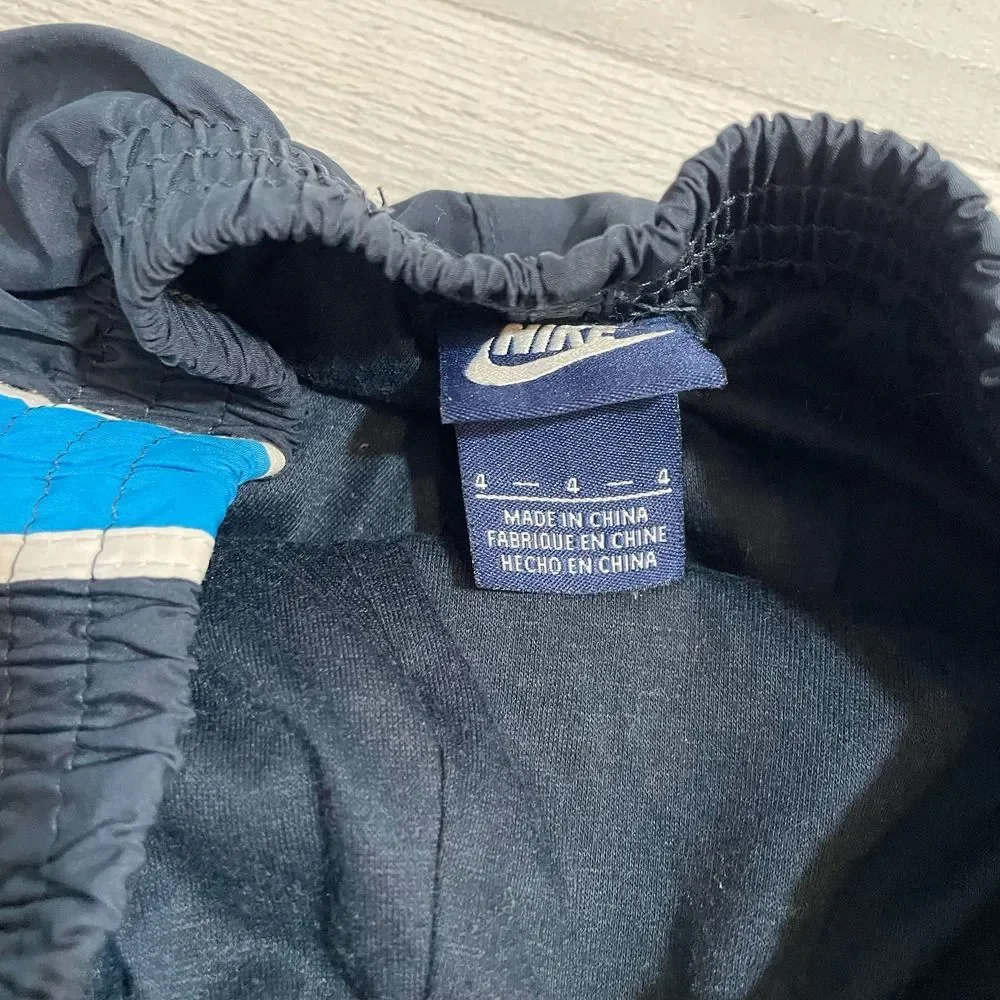 Nike kids blue
